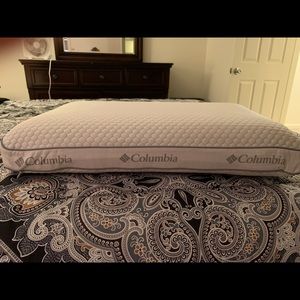 Columbia Cooling Pillow